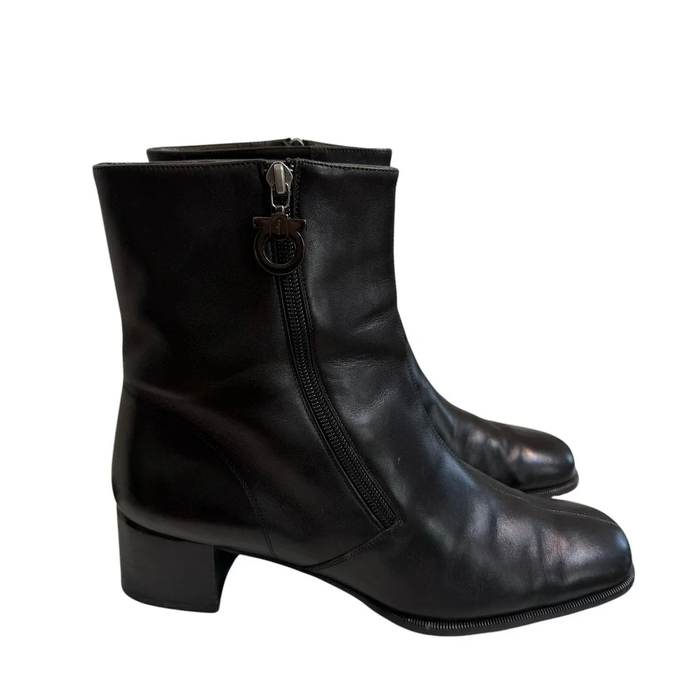 Salvatore Ferragamo Black Leather Gancini Ankle Boots Square Toe Block Heel 9.5
